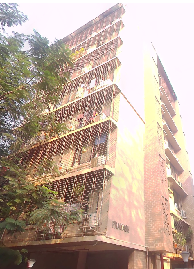 Flat for sale in Prakash Building, Santacruz West